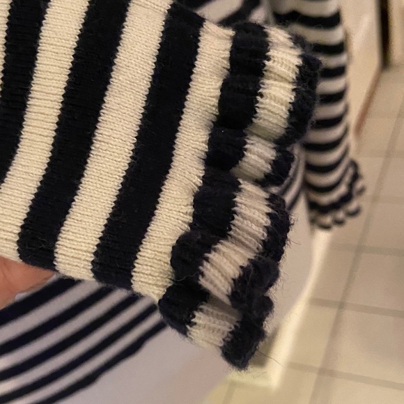Boden Bernadette Striped Navy and White Ruffle Trim Sweater Size 10 - Picture 8 of 14
